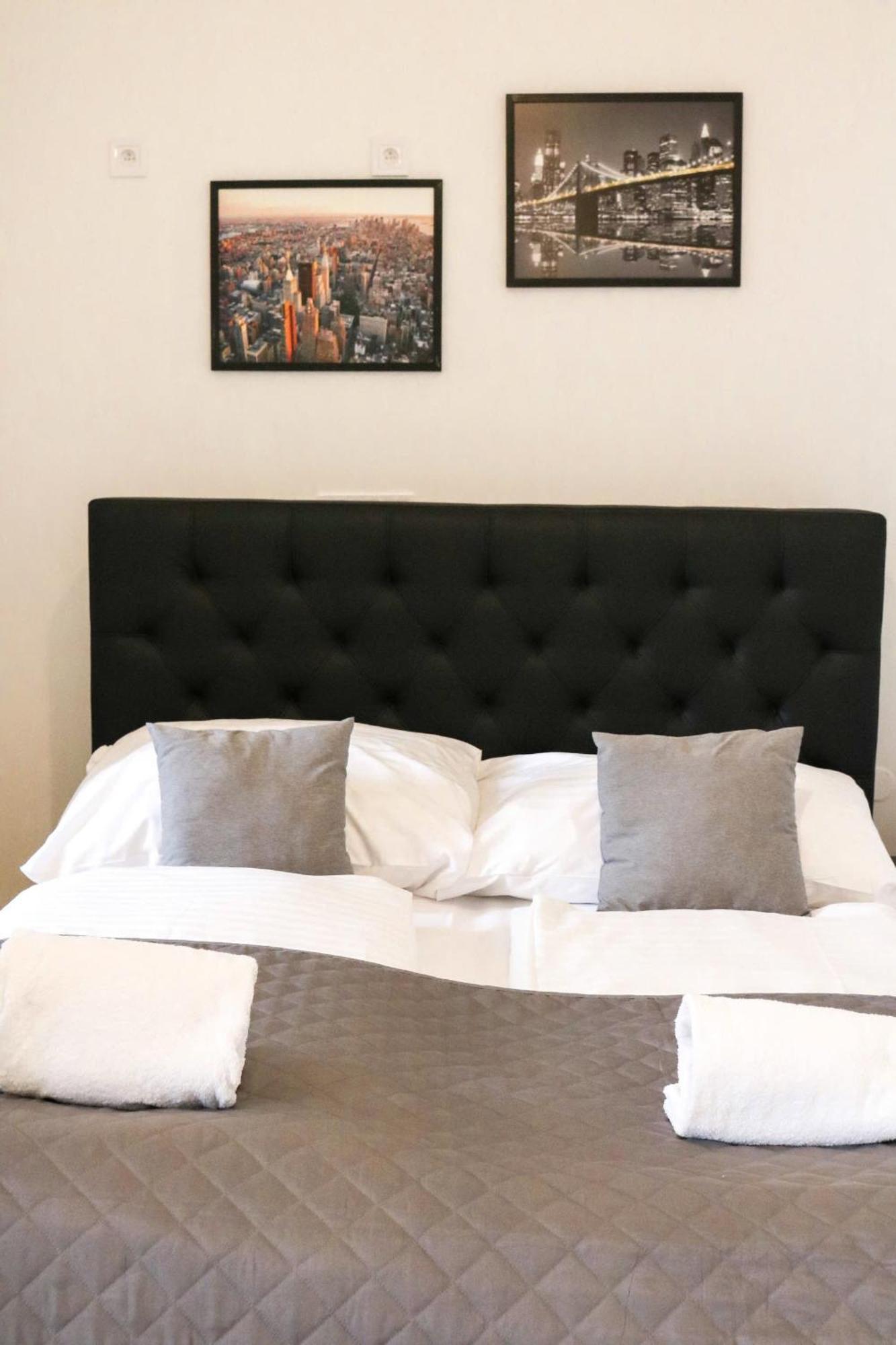 Aparthotel Rose And Praag